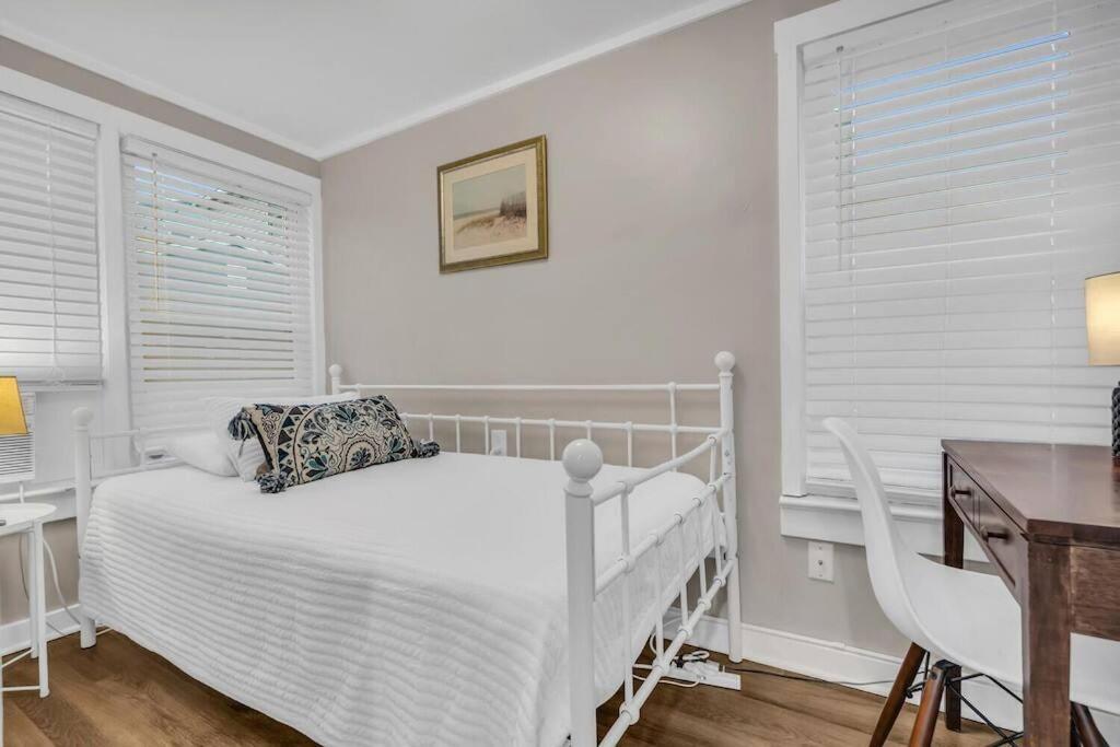 Seaside Cottage: A 'Myshorecottage' Property Seaside Heights Bagian luar foto