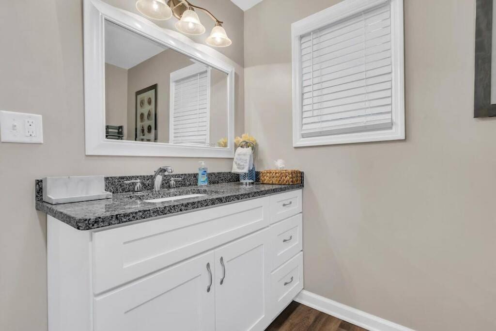 Seaside Cottage: A 'Myshorecottage' Property Seaside Heights Bagian luar foto